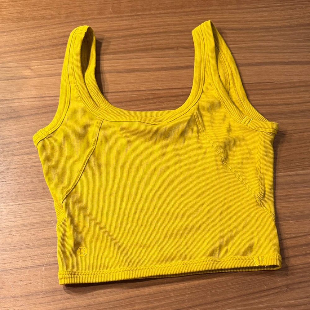Lululemon tank top